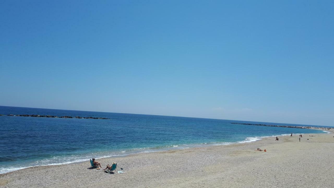Apartamento Primera Linea De Playa Las Marinas 베라 외부 사진